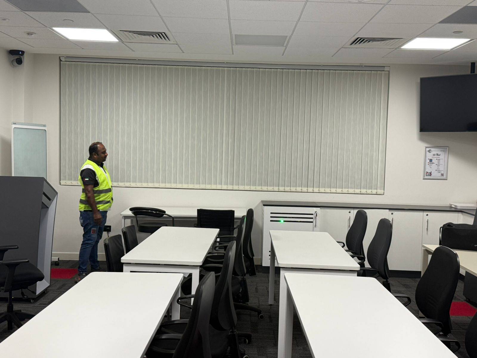 Office Blinds 3 WhatsApp Image 2026 01 20 at 5.31.01 AM 1